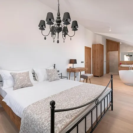 Basca krevet i doručak Baska Voda